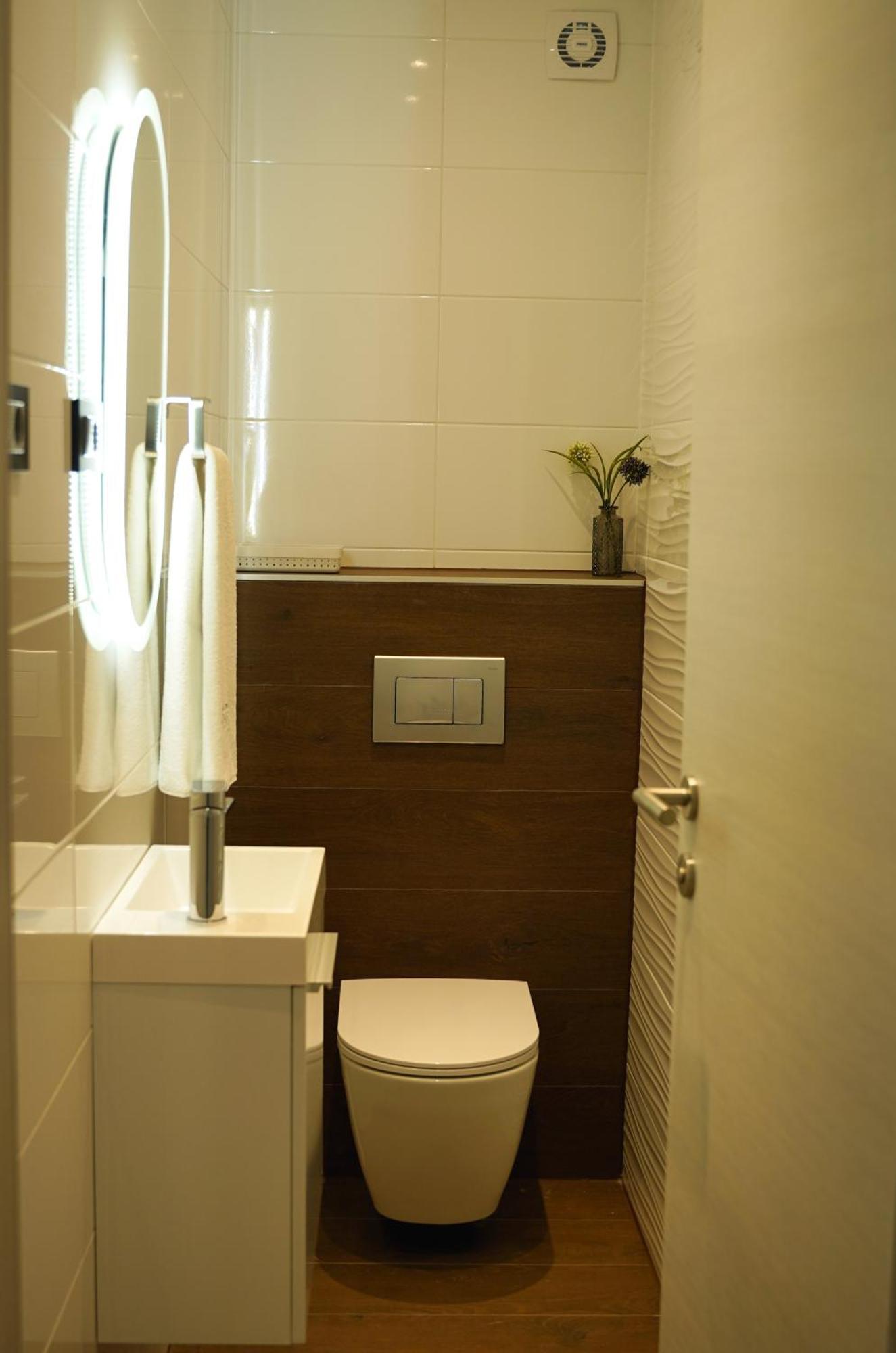 פוסטוינה Apartments Lipa Plac מראה חיצוני תמונה