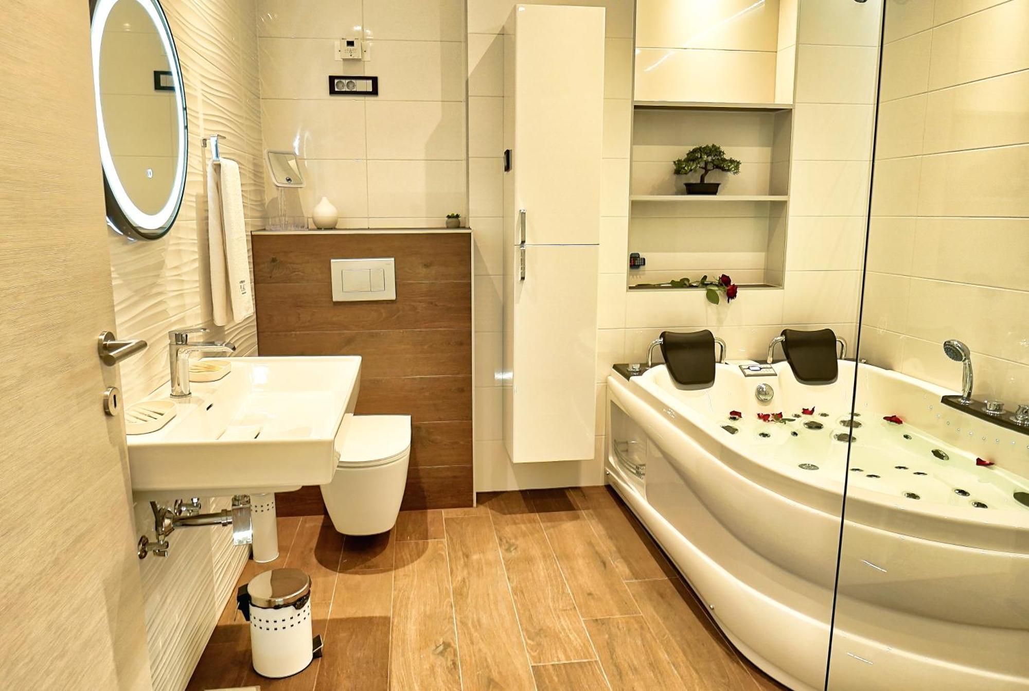 פוסטוינה Apartments Lipa Plac מראה חיצוני תמונה